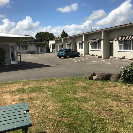 Feilding Motel Bagian luar foto